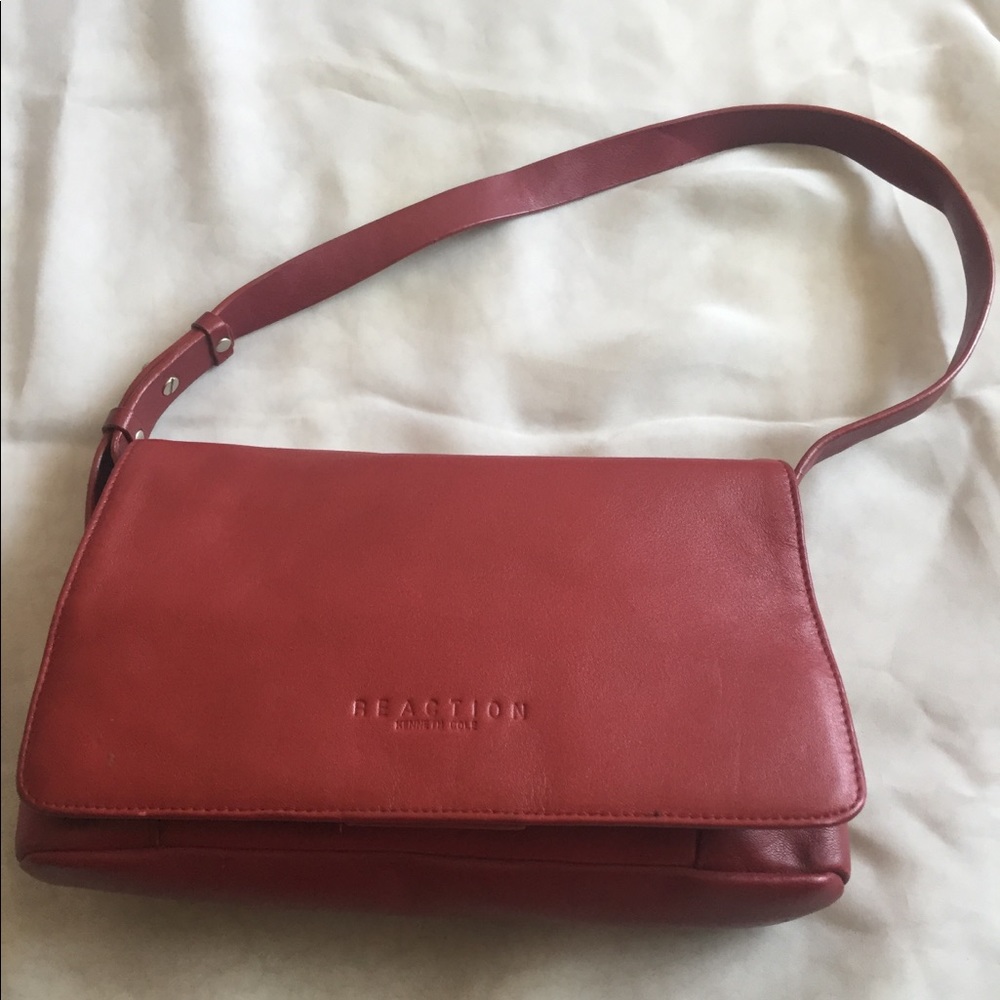 Kenneth Cole Reaction Purse - Picture 3 of 9